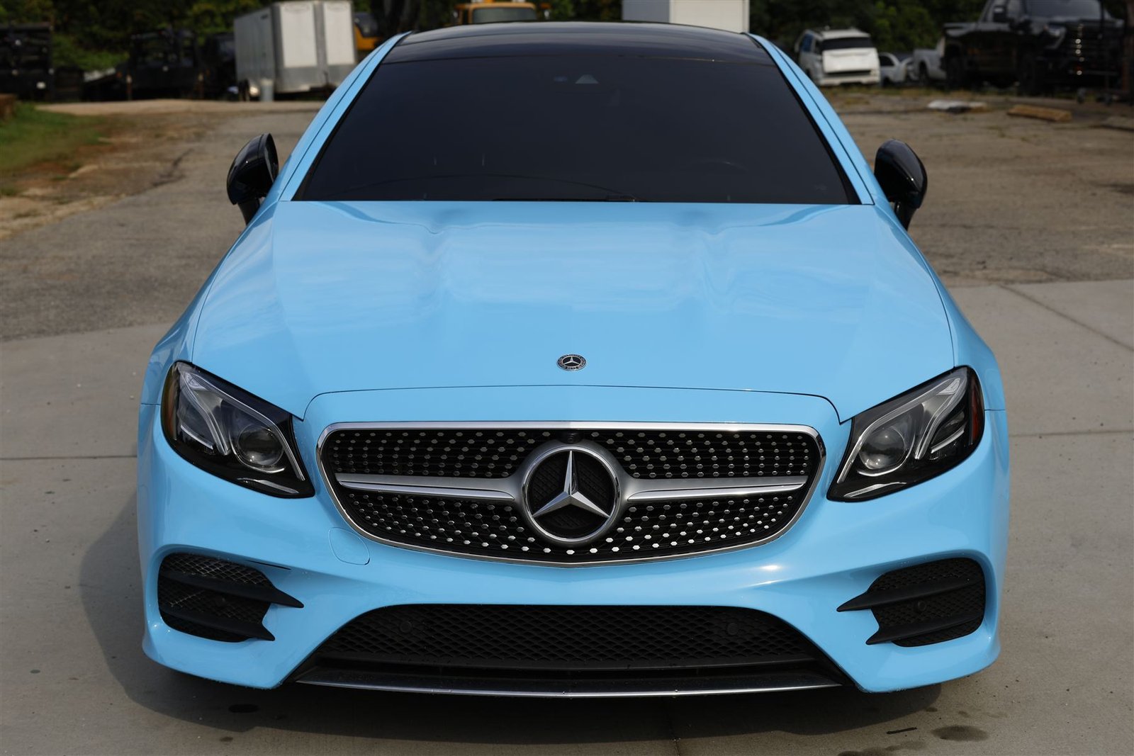 Mercedes E450 wrapped baby blue